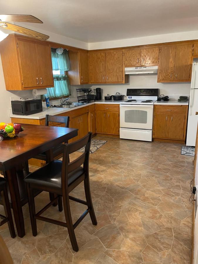 Elite Casa Collection -Free Coffee, Parking, And Wi-Fi Apartment Milwaukee Exterior photo